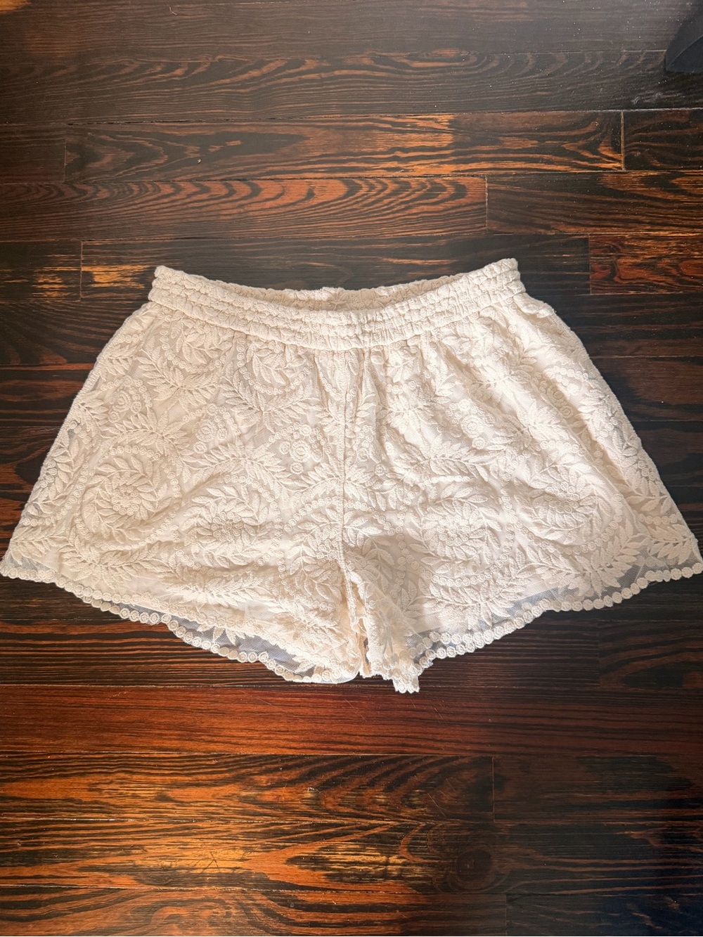 White Floral Lace Shorts